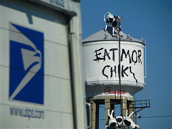 eatmorchikin_watertower3